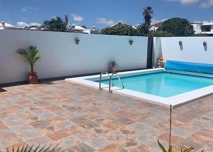 La Mar Poolvilla קוסטה טגוויסה