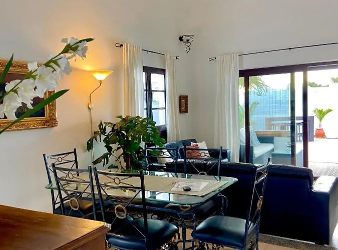 La Mar Poolvilla קוסטה טגוויסה